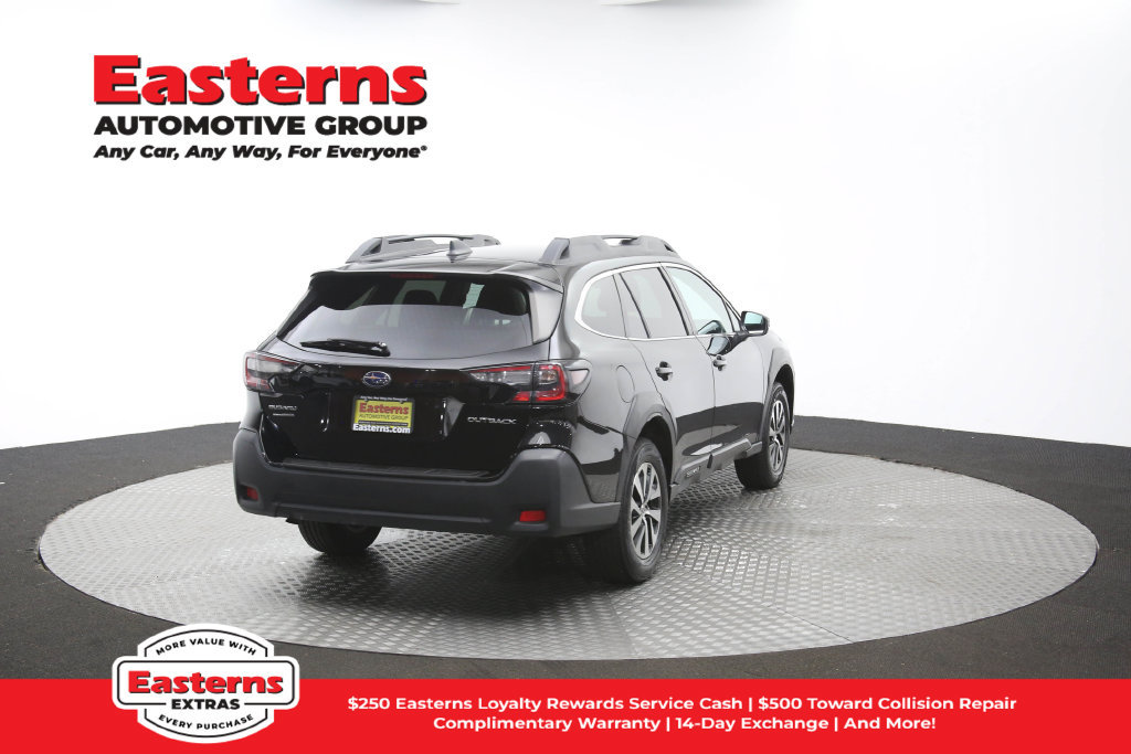 Used 2023 Subaru Outback Premium AWD/4WD image 38
