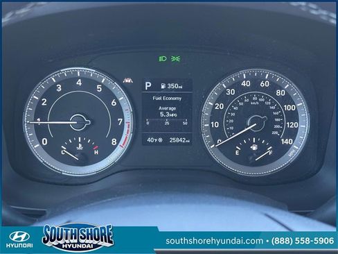 Certified 2021 Hyundai Venue SEL w/ Premium Package image 24