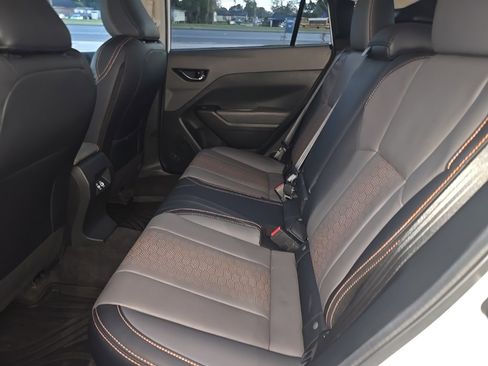 Used 2024 Subaru Crosstrek 2.5i Limited w/ Crosstrek Mirror Package image 14