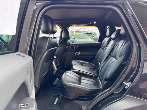 Used 2014 Land Rover Range Rover Sport SE AWD/4WD image 15