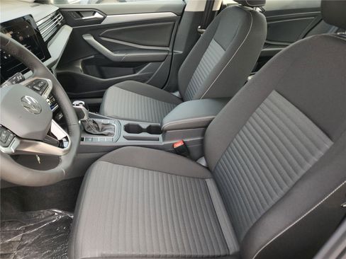 New 2025 Volkswagen Jetta S image 10