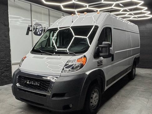 Used 2020 RAM ProMaster 3500 w/ Premium Appearance Group FWD image 1