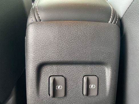 Certified 2024 Nissan Kicks SR w/ SR Premium Package FWD image 25