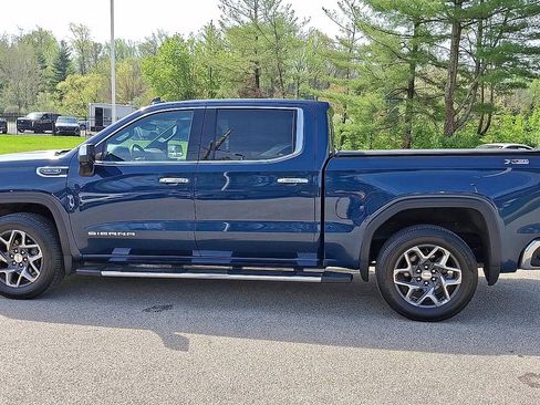 Certified 2023 GMC Sierra 1500 SLT w/ SLT Premium Package AWD/4WD image 6