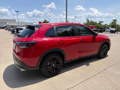 New 2027 Honda HR-V Sport image 5