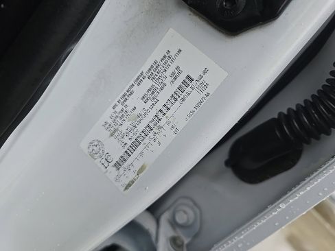 Used 2018 Ford F350 XL w/ Power Equipment Group image 32