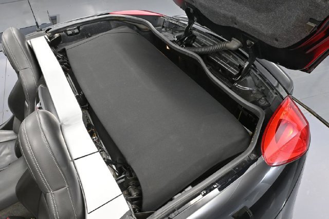 Used 2008 Pontiac Solstice GXP w/ Premium Package RWD image 26