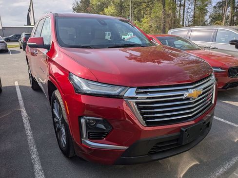 Certified 2023 Chevrolet Traverse Premier image 14