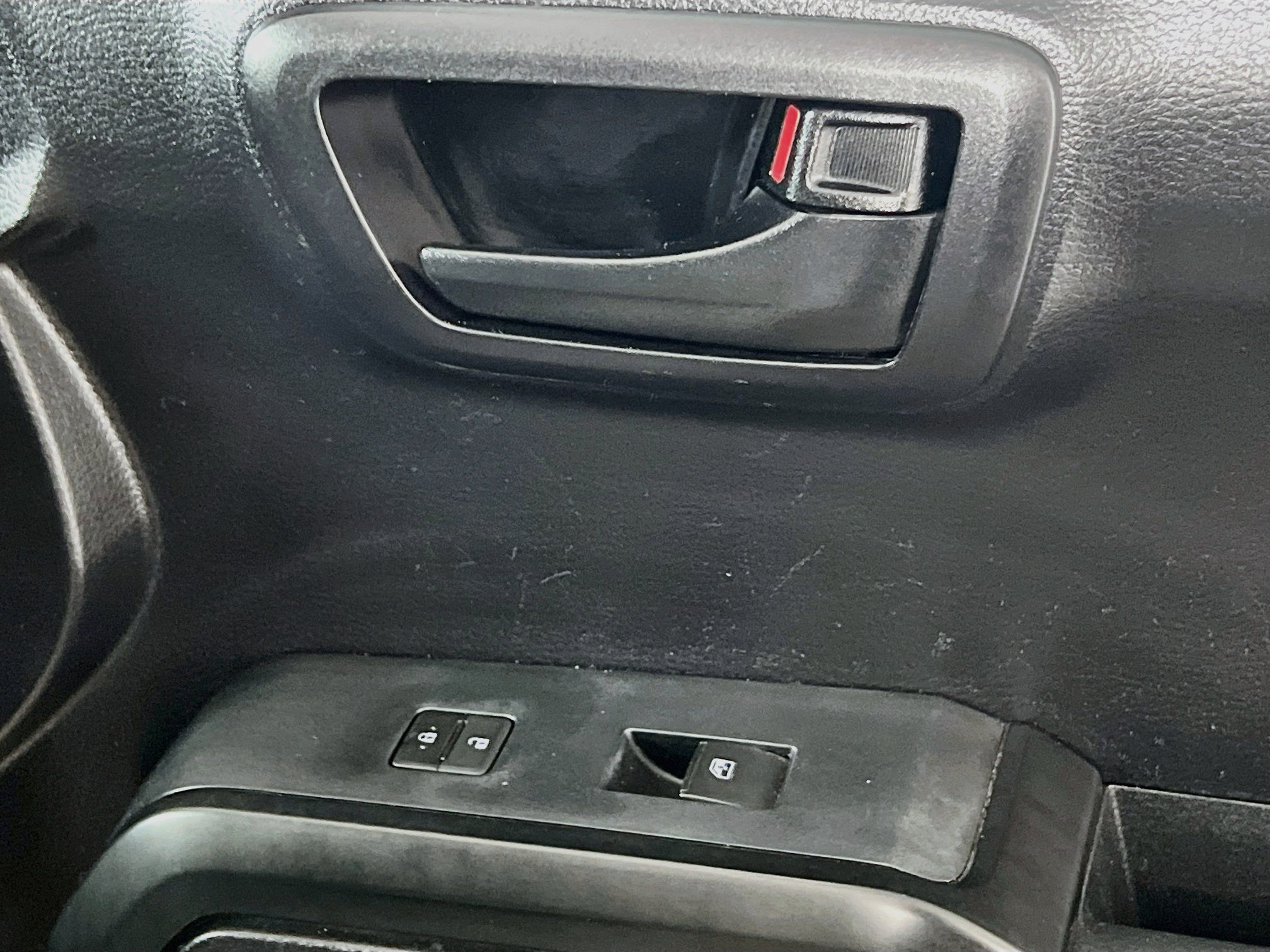 Used 2019 Toyota Tacoma SR w/ SR Convenience Package AWD/4WD image 30