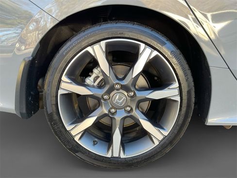 Used 2025 Honda Civic Sport Touring image 10