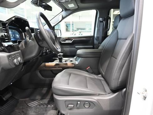 New 2026 Chevrolet Silverado 1500 LT Trail Boss w/ LT Trail Boss Premium Package AWD/4WD image 10
