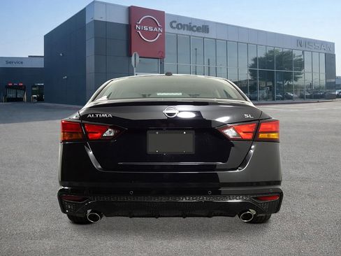 New 2025 Nissan Altima 2.5 SL FWD image 4