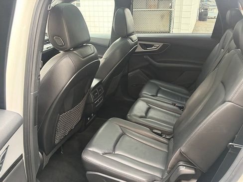 Used 2019 Audi Q7 2.0T Premium Plus w/ Premium Plus Package AWD/4WD image 19