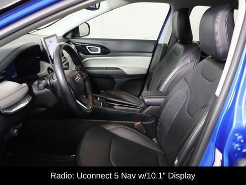 Used 2022 Jeep Compass Limited w/ Elite Group AWD/4WD image 14