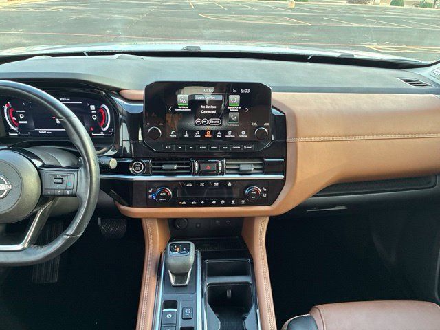 Certified 2024 Nissan Pathfinder Platinum FWD image 16