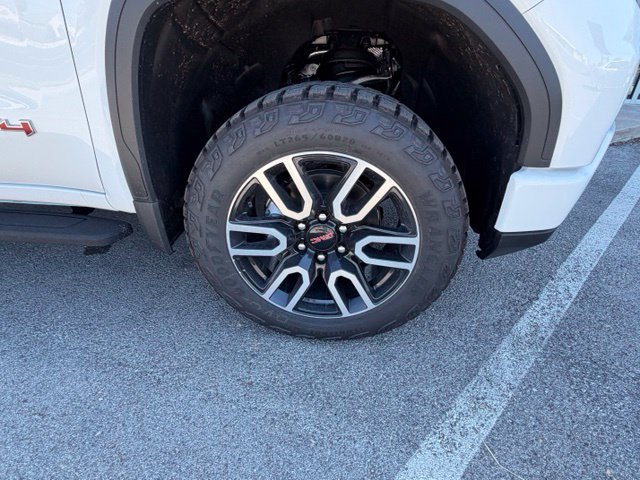 New 2026 GMC Sierra 1500 AT4 w/ AT4 Premium Package AWD/4WD image 3