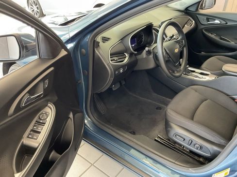 Used 2024 Chevrolet Malibu LT image 9