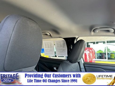 Used 2018 Jeep Renegade Altitude image 17