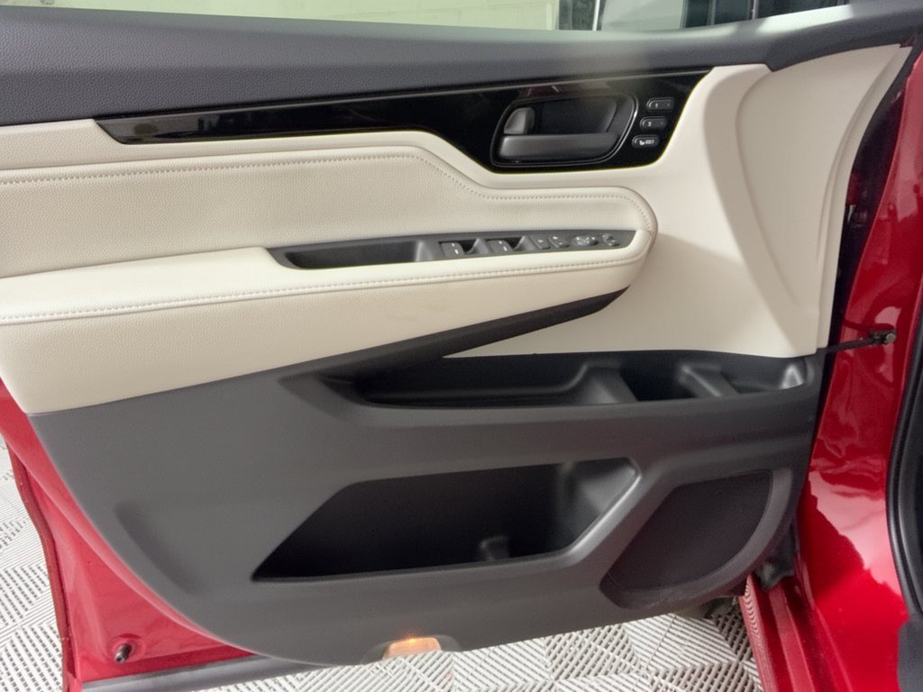 New 2027 Honda Odyssey Touring image 14