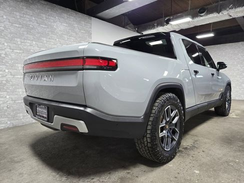 Used 2022 Rivian R1T Adventure image 39
