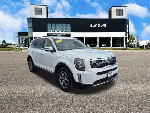 Used 2020 Kia Telluride EX w/ Towing Package image 2