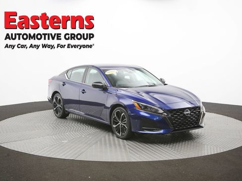Used 2024 Nissan Altima 2.5 SR FWD image 48