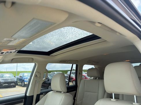 Used 2022 Lexus GX 460 Luxury w/ Sport Design Package AWD/4WD image 24
