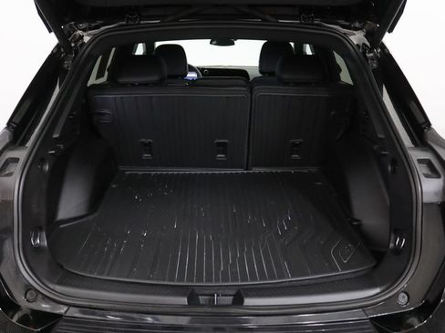 Certified 2024 Chevrolet Equinox EV LT FWD image 36