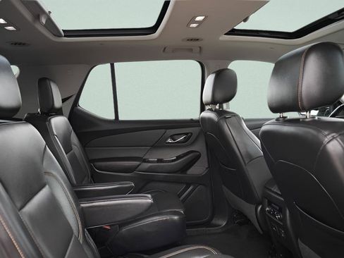 Used 2018 Chevrolet Traverse Premier w/ LPO, 'HIT The Road' Package image 16