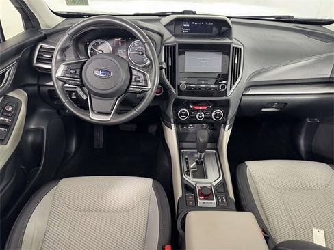 Used 2020 Subaru Forester Premium image 5