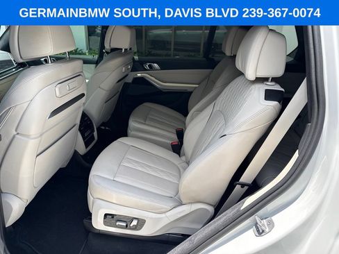 Used 2025 BMW X7 M60i AWD/4WD image 41