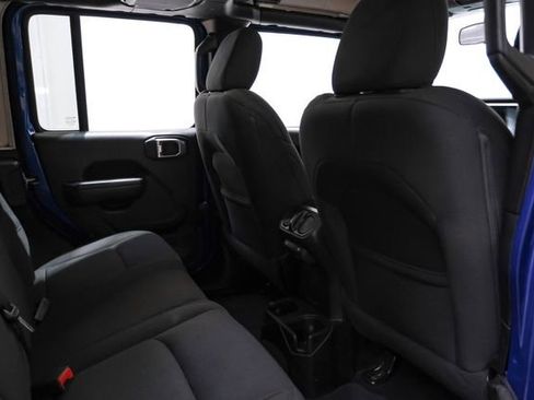 Used 2020 Jeep Wrangler Unlimited Sport S image 39