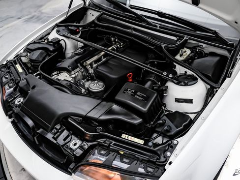 Used 2006 BMW M3 Convertible image 94