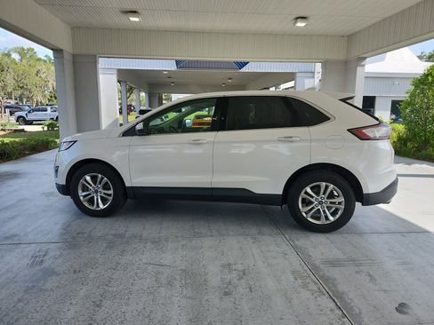 Used 2016 Ford Edge SEL w/ Equipment Group 201A AWD/4WD image 2