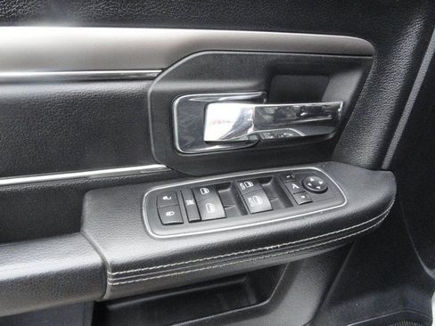 Used 2018 RAM 2500 Laramie w/ Sport Appearance Group AWD/4WD image 13