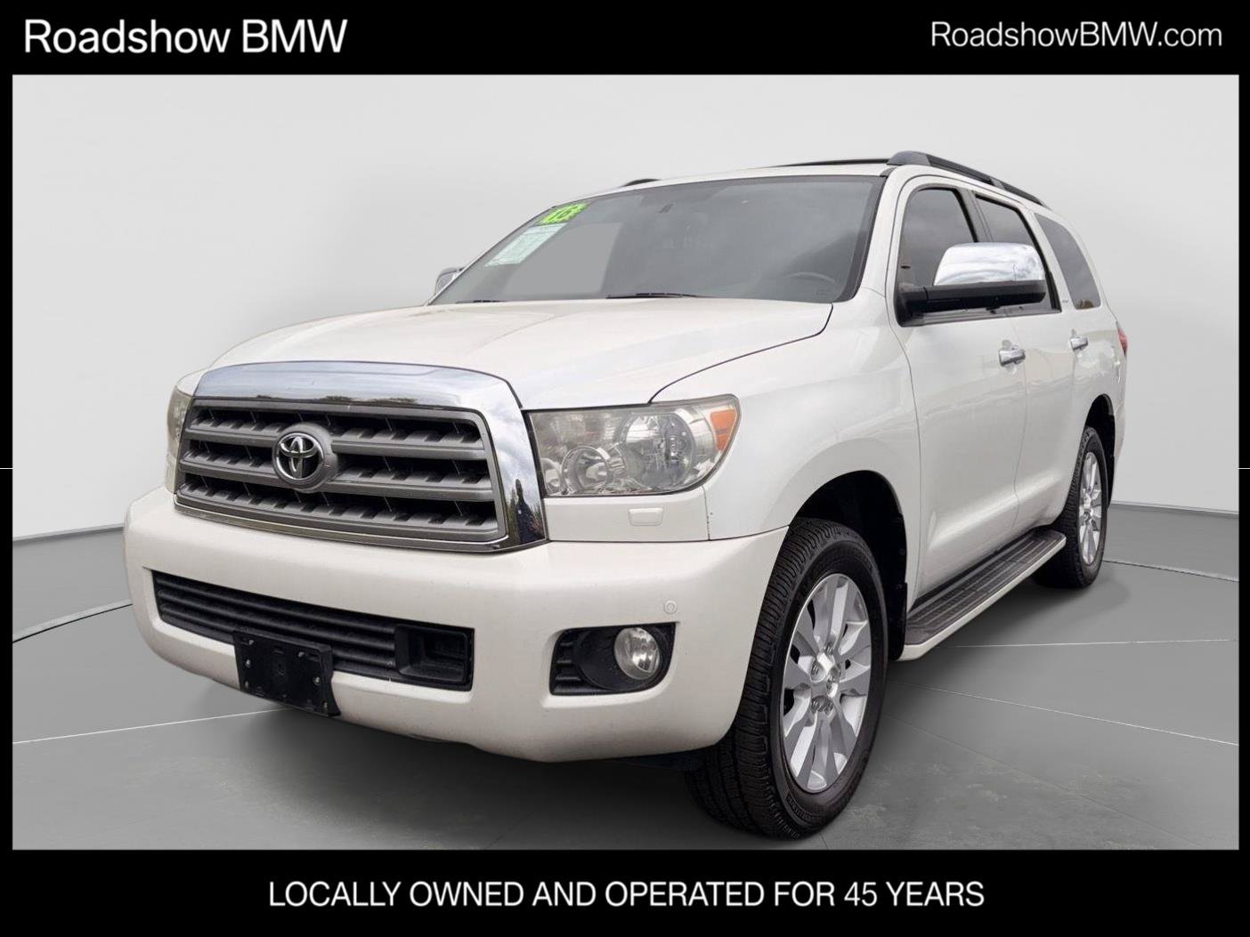 Used 2016 Toyota Sequoia Platinum AWD/4WD image 1