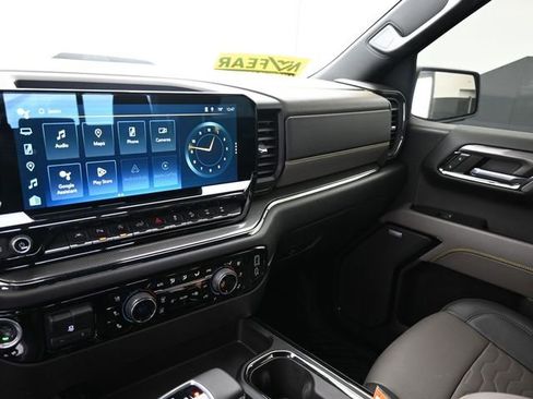 Used 2024 Chevrolet Silverado 1500 ZR2 w/ ZR2 Bison Edition image 23