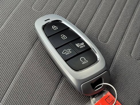 Used 2024 Hyundai Santa Cruz SEL image 23