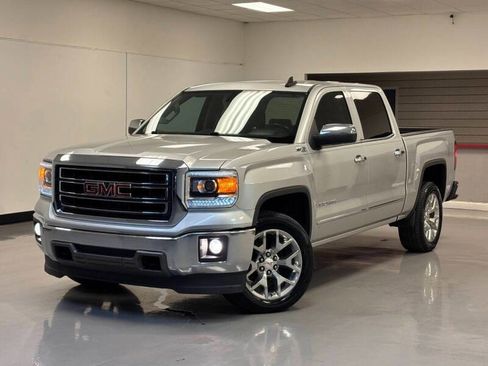 Used 2015 GMC Sierra 1500 SLT w/ SLT Crew Cab Value Package image 1
