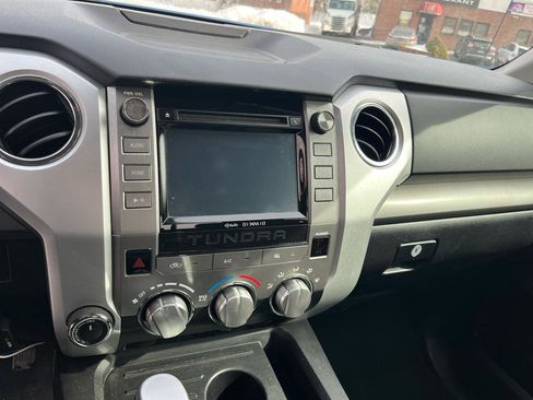 Used 2016 Toyota Tundra SR5 image 14