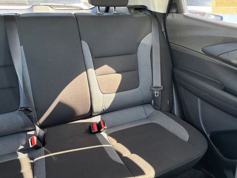 Used 2025 Chevrolet TrailBlazer LT FWD image 37