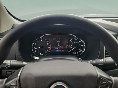 Certified 2024 Nissan Frontier SV RWD image 22
