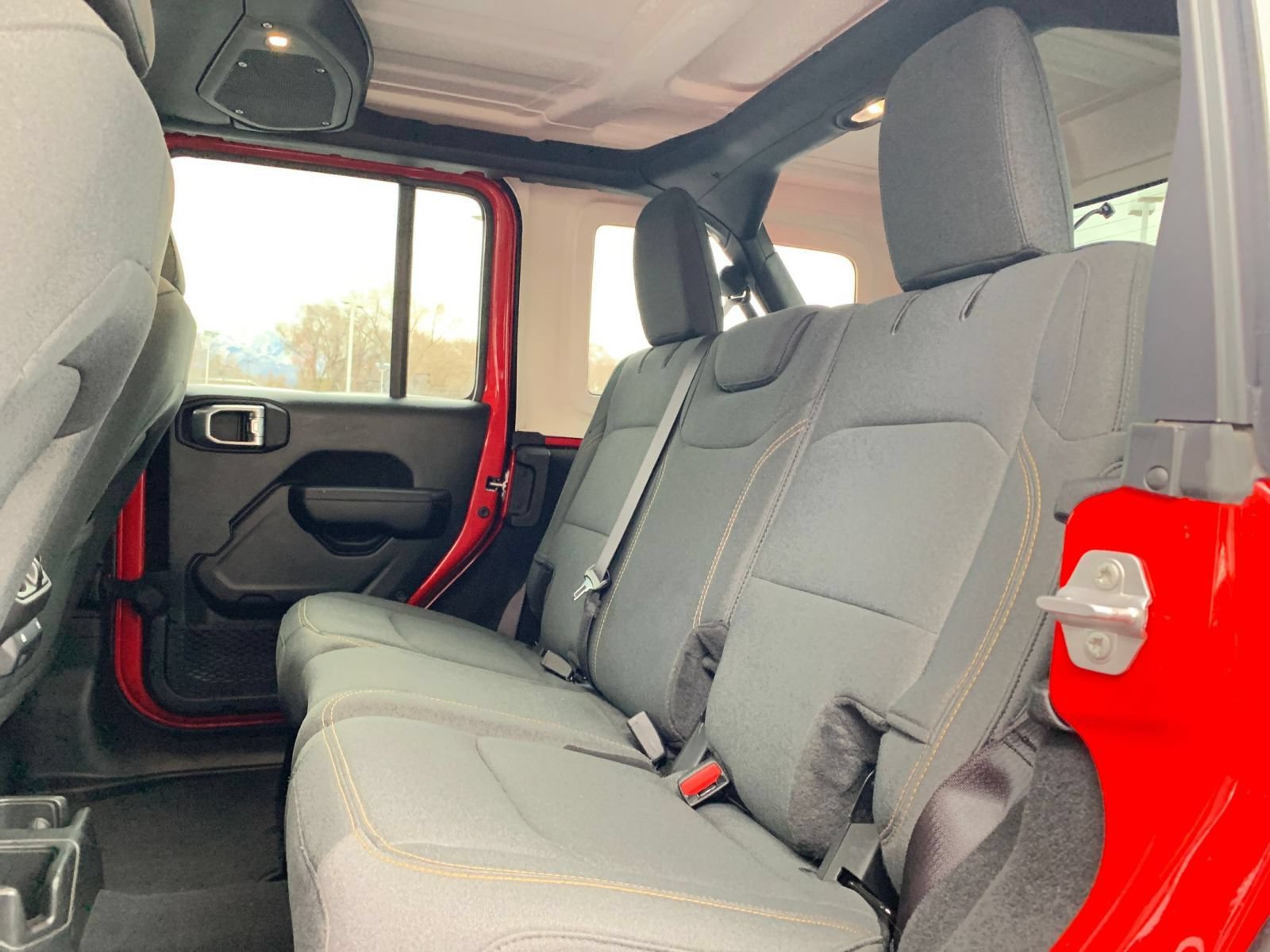 Used 2025 Jeep Wrangler Unlimited Sport AWD/4WD image 24