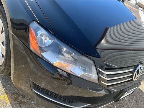 Used 2013 Volkswagen Passat 2.5 S image 25