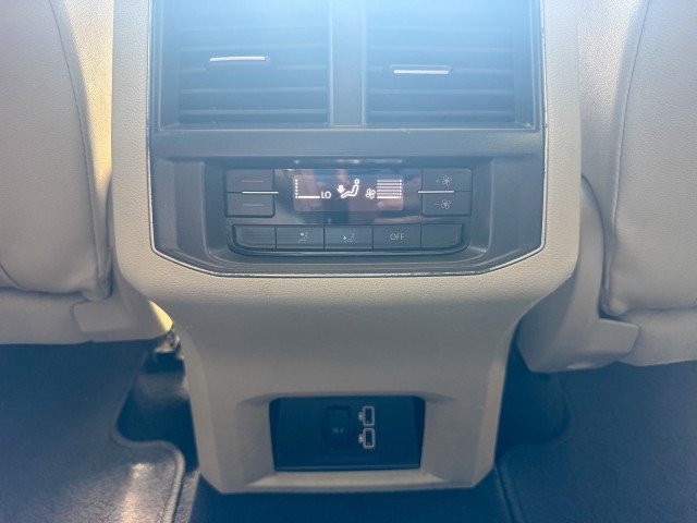 Used 2018 Volkswagen Atlas SE FWD image 12