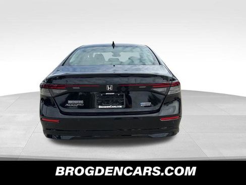 New 2025 Honda Accord Touring image 4