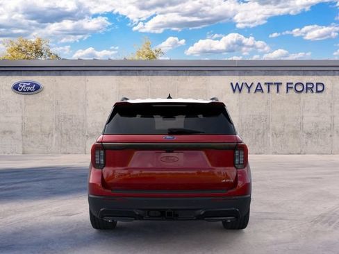 New 2026 Ford Explorer ST-Line w/ ST-Line Street Pack AWD/4WD image 6