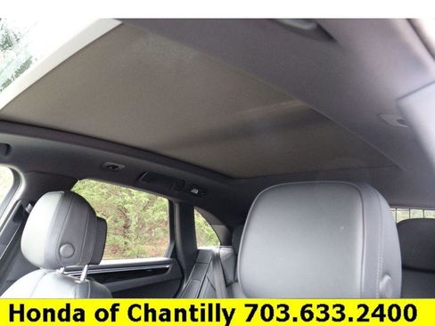 Used 2021 Porsche Macan Base image 18