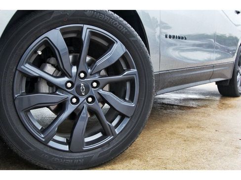 Used 2023 Chevrolet Equinox RS w/ RS Leather Package FWD image 29