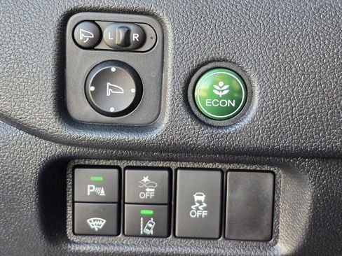 Used 2022 Honda Passport TrailSport image 21